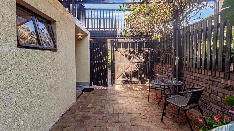 8 Bedroom Property for Sale in Fish Hoek Western Cape